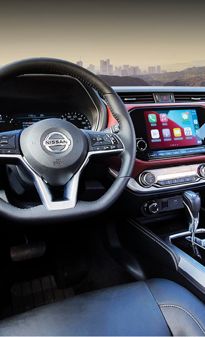 Nissan TERRA,  une voiture qui vous suit, vous et votre technologie, où que votre aventure vous mène.